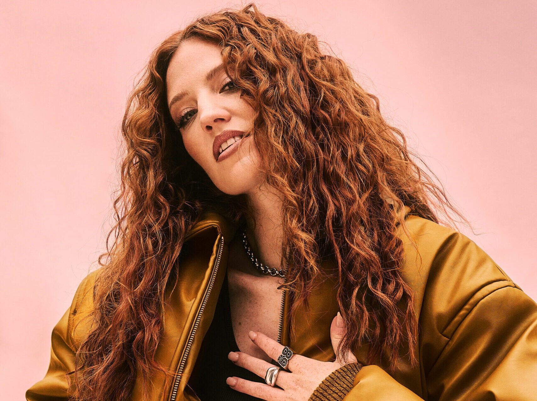 Jess Glynne Live at Alderfest